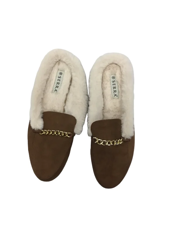 trendy beige flats-Shoes Flats Mule & Slide By Serra  Size: 10