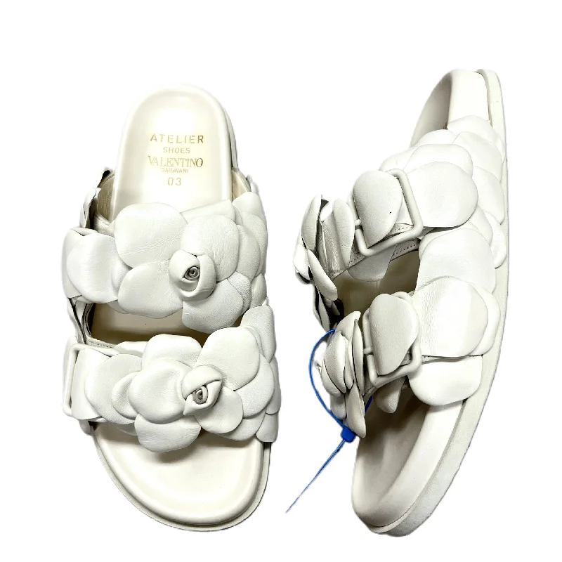 sandals with breathable uppers -Sandals Luxury Designer By Valentino-garavani In Cream, Size: 9.5