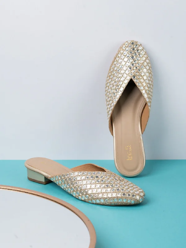 simple casual flats-Womens Golden Ethnic Embellished Round Toe Flats