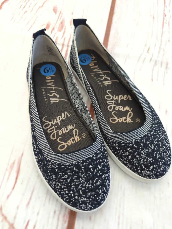 simple casual flats-Shoes Flats Other By Blowfish  Size: 6.5