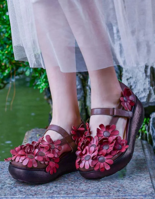 sandals with durable footbeds -Round Head Comfortable Summer Flower Wedge Sandals