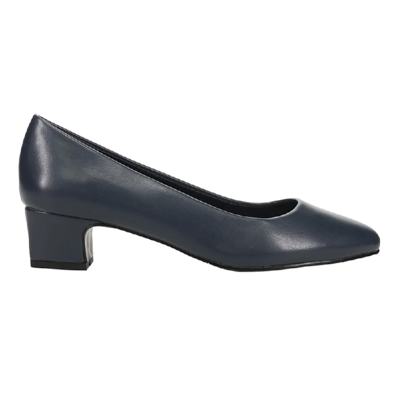 high heels for elevating casual looks -Prim Round Toe Block Heel Pumps