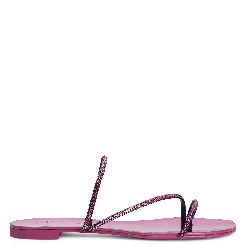 Giuseppe Zanotti Julianne Flat