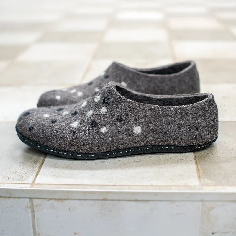 Slippers for warm calm-Men's Classic Wool Slippers - Gray Dots