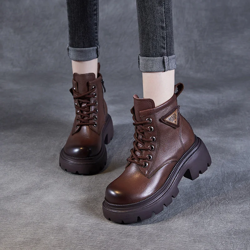 Boots with extra cushion for comfort -Women Retro Fashion Leather Comfort Platform Boots