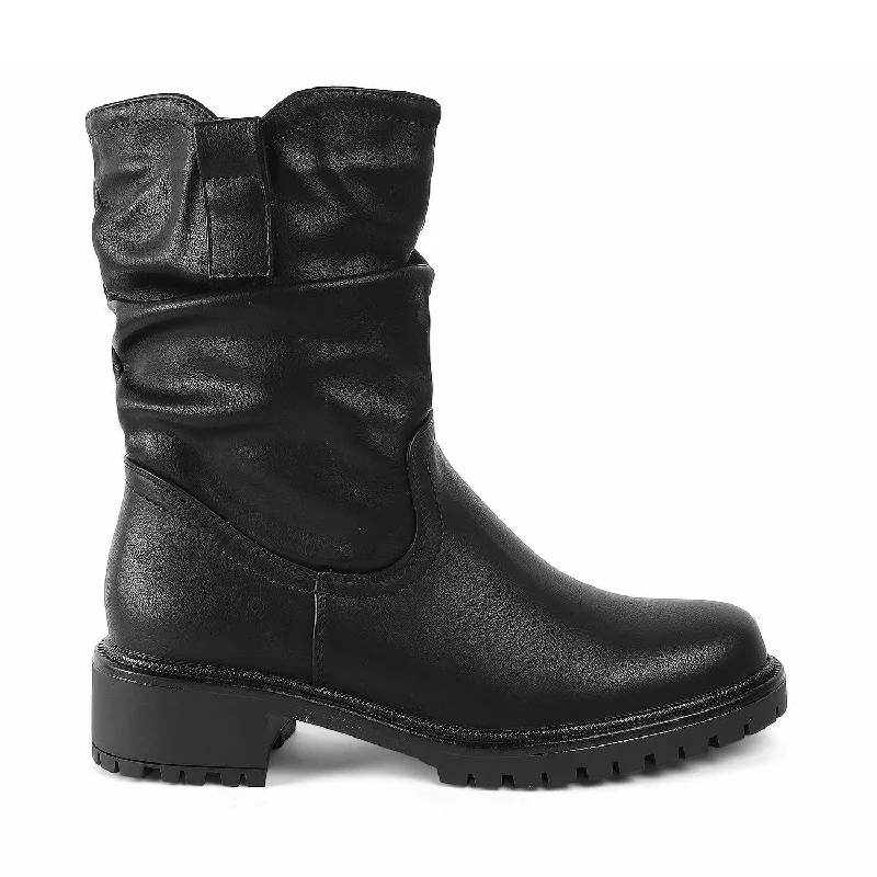 Boots for snow-covered streets with high traction -Tresmode Saintmor Black Women's Ankle-length Boots