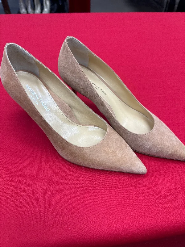 trendy high heels with metallic accents -Shoes Heels Kitten By Cmc In Beige, Size: 6