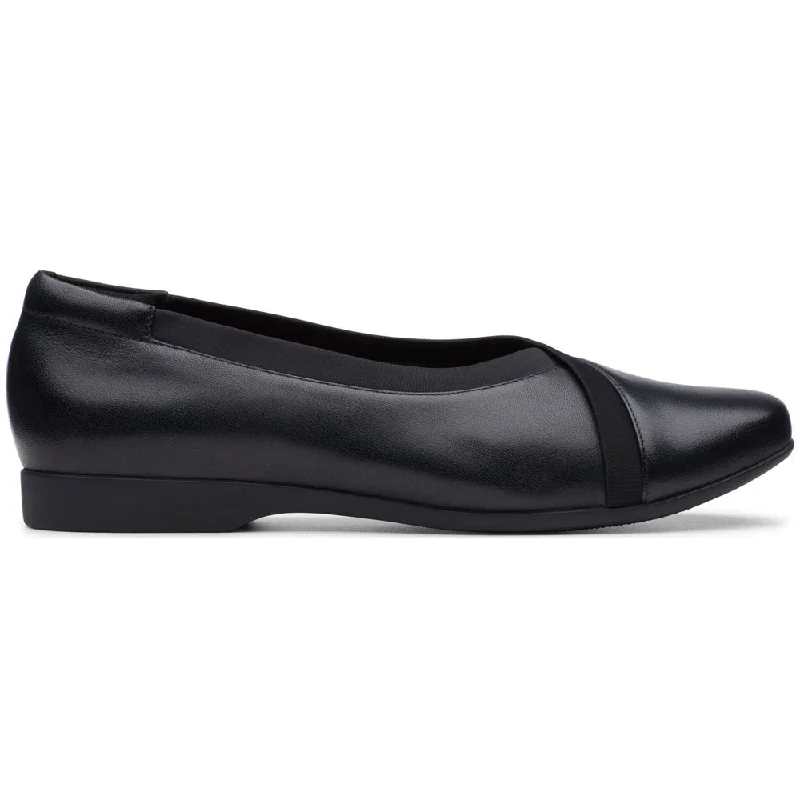 Clarks Un Darcey Ease Slip-On Black Leather (Women's)