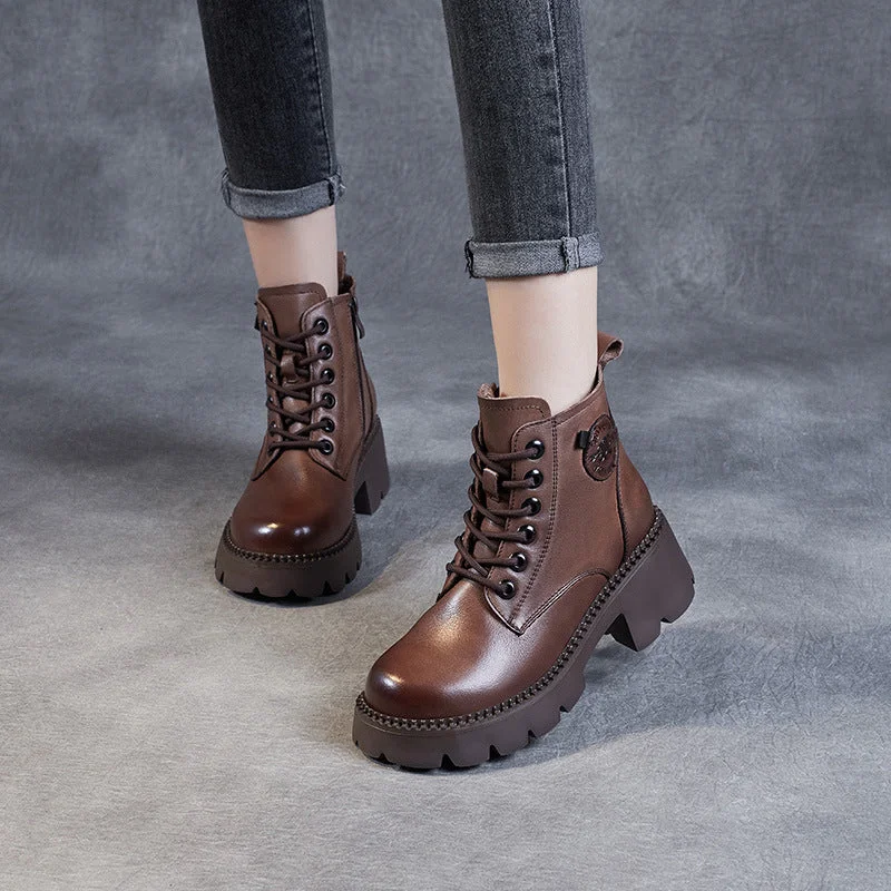 Stylish boots for icy urban paths -Women Retro Casual Soft Leather Platform Boots