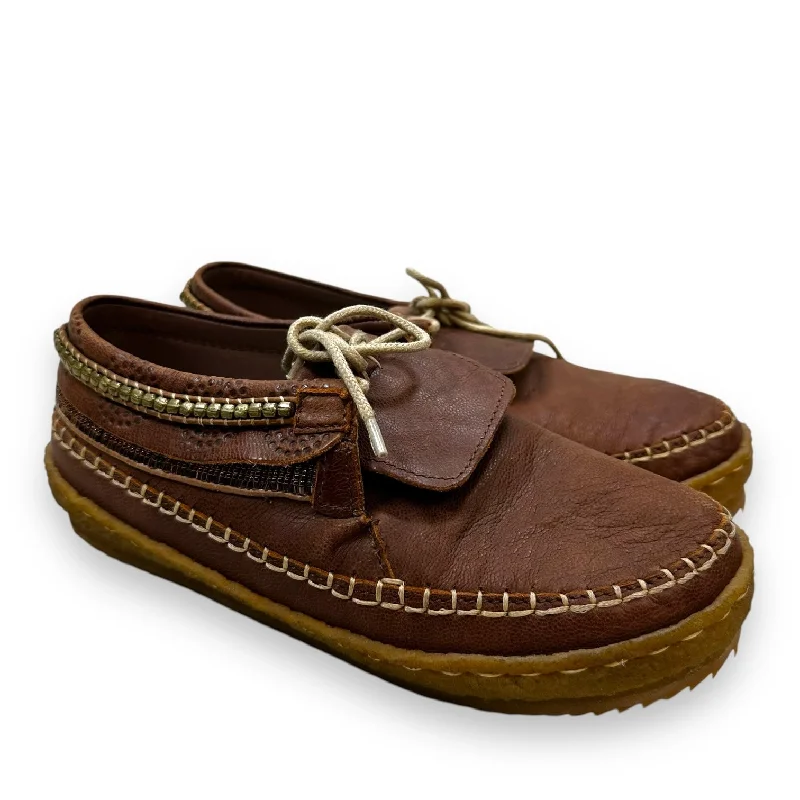 simple summer flats-Shoes Flats By Clothes Mentor In Brown, Size: 7