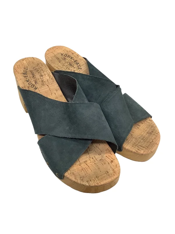 sandals for beach days -Sandals Heels Block By Kork Ease In Navy, Size: 10