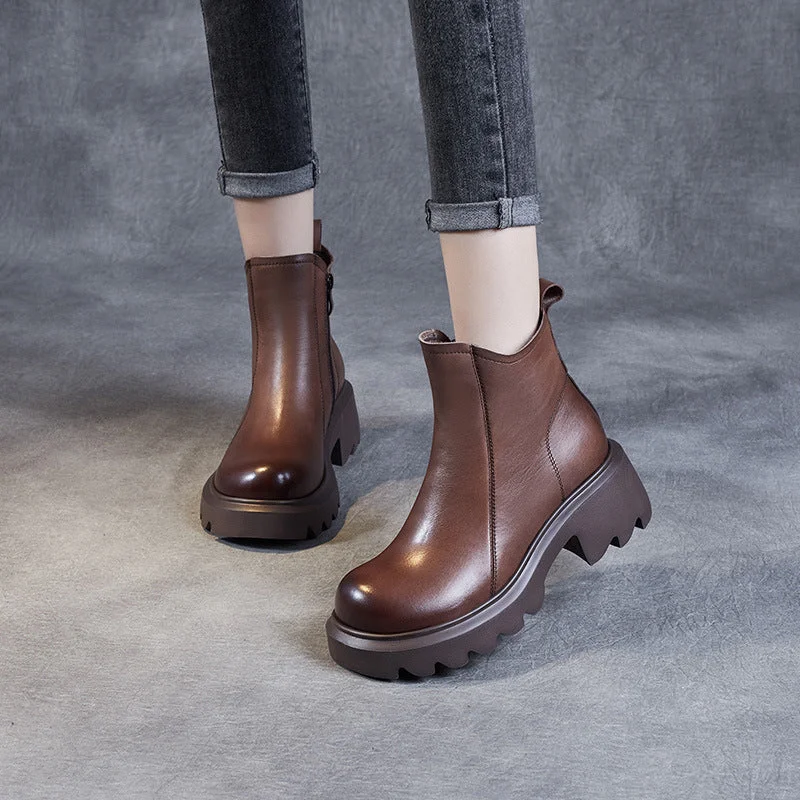 Fashionable boots for casual wear -Women Retro Minimalist Leather Lug Soled Boots