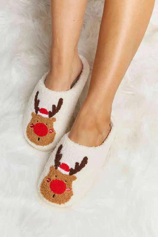 Slippers with minimal vibes-Melody Rudolph Print Plush Slide Slippers