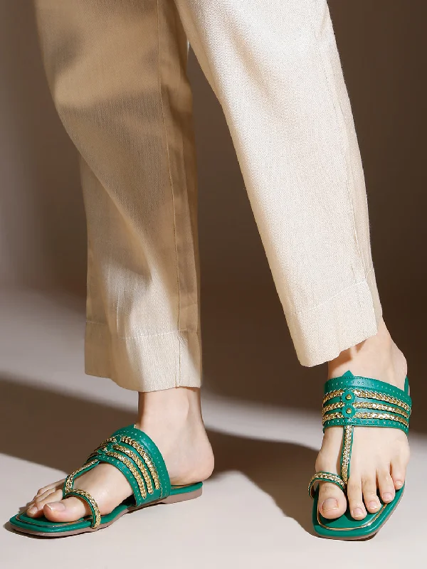 simple everyday flats-Women Green And Gold-Toned Embellished One Toe Flats