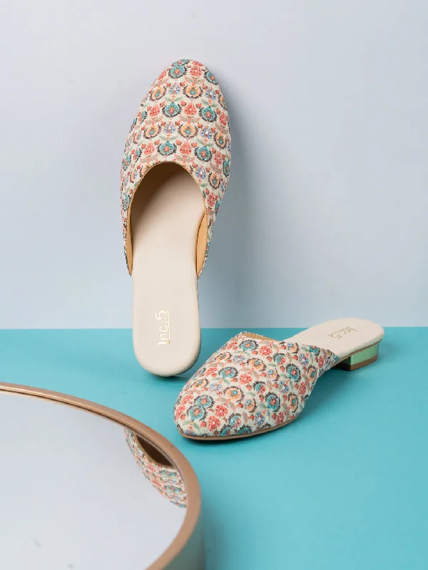 stylish everyday flats-Womens Blue Ethnic Embellished Round Toe Flats