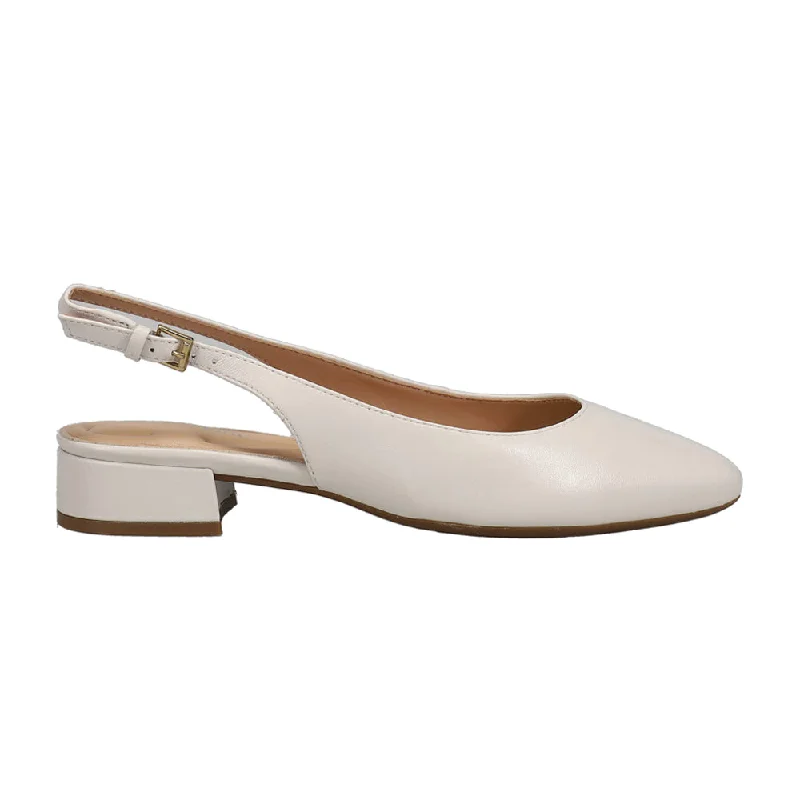 high heels for pairing with high-fashion street wear -Cassius Pointed Toe Sling Back Pumps