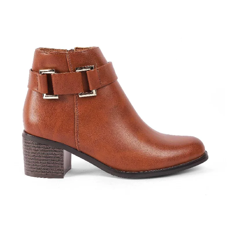 Stylish boots for snow-covered urban streets -Tresmode Geneve Camel Women's Ankle-length Boots